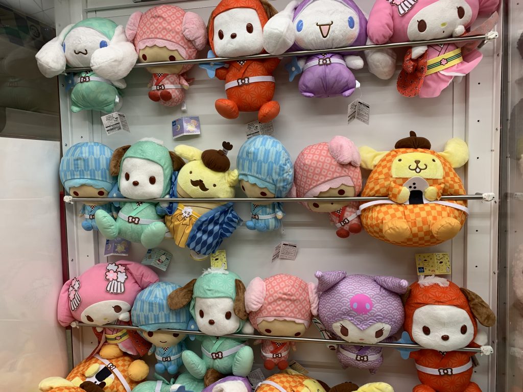 クレーンゲーム景品まとめ売り13個 ベイマックス サンリオ ジャグラー